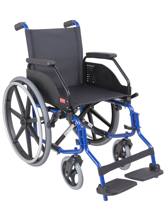 Orthos XXX - Fauteuil roulant manuel CELTA COMPACT 3 ST avec accoudoirs et repose-pieds amovibles