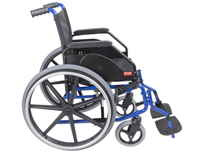 Orthos XXX - Fauteuil roulant manuel CELTA COMPACT 3 ST avec accoudoirs et repose-pieds amovibles